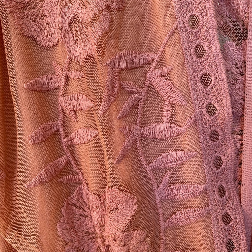 Dress - Picture 3 of 5